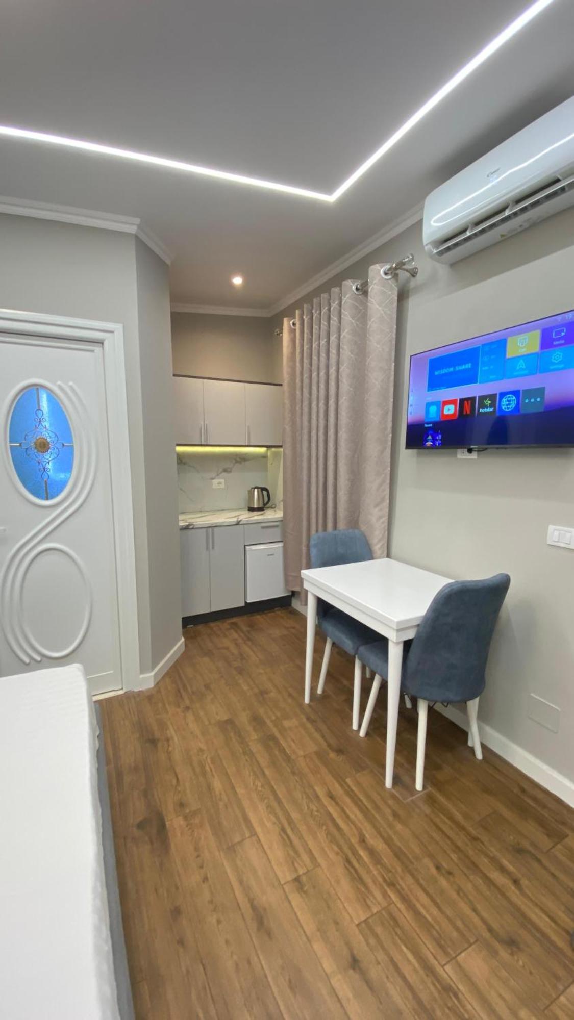 Guest House Luli Strumi Μπεράτ Εξωτερικό φωτογραφία