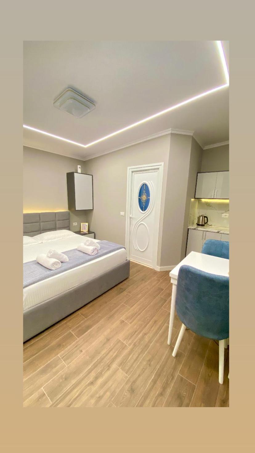 Guest House Luli Strumi Μπεράτ Εξωτερικό φωτογραφία